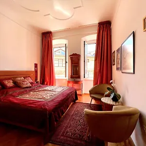 Diana's Chamber Apartment