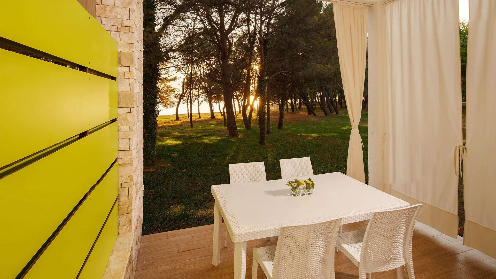 Apartments Amfora Plava Laguna Umag 0*,